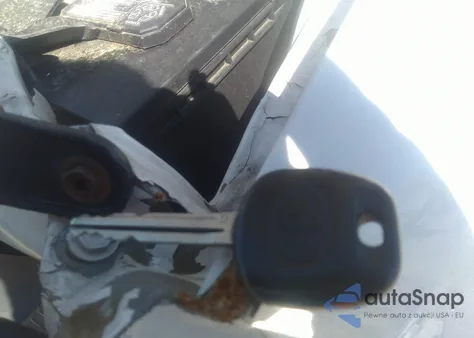 2011 Toyota Tacoma Prerunner V6 from USA, damaged, VIN 3TMJU4GN3BM112325